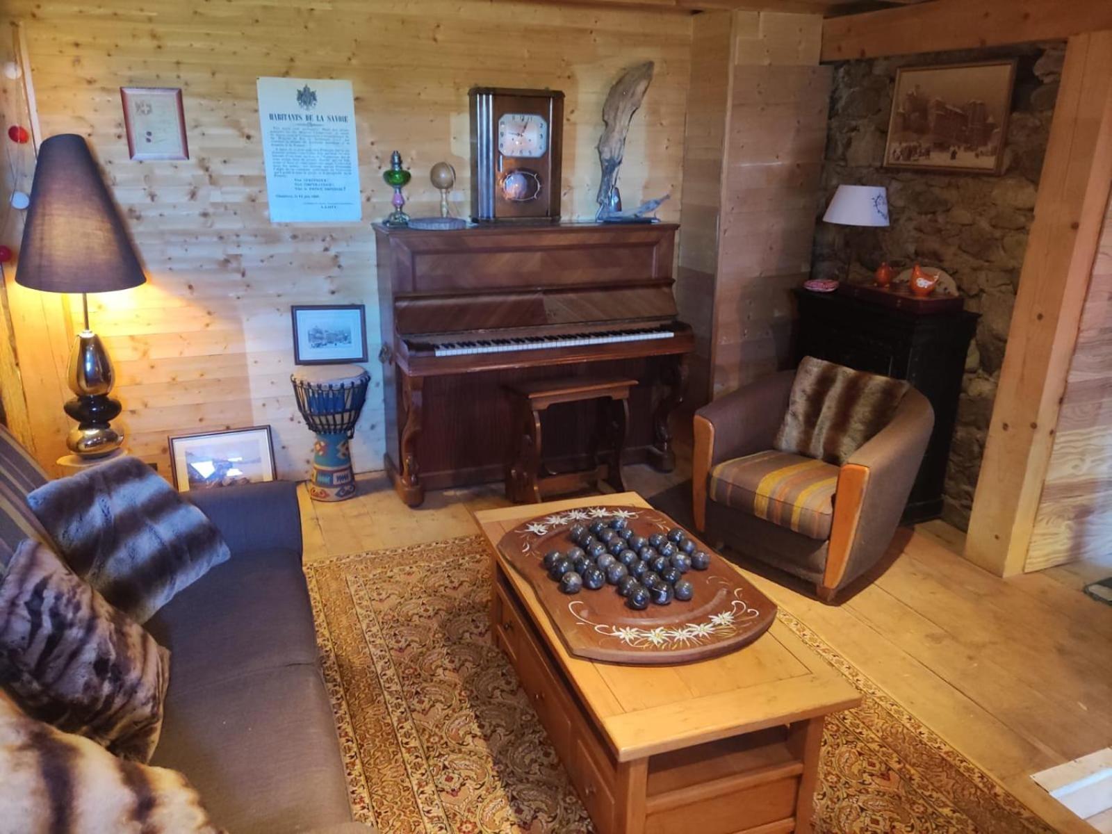 La Chambre Nature Chez Les Garcons Saint-Paul-sur-Yenne Zewnętrze zdjęcie